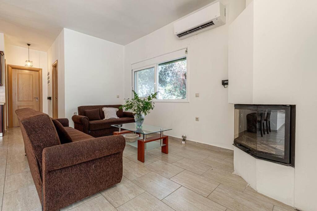 Dimitra's South House Apartment *